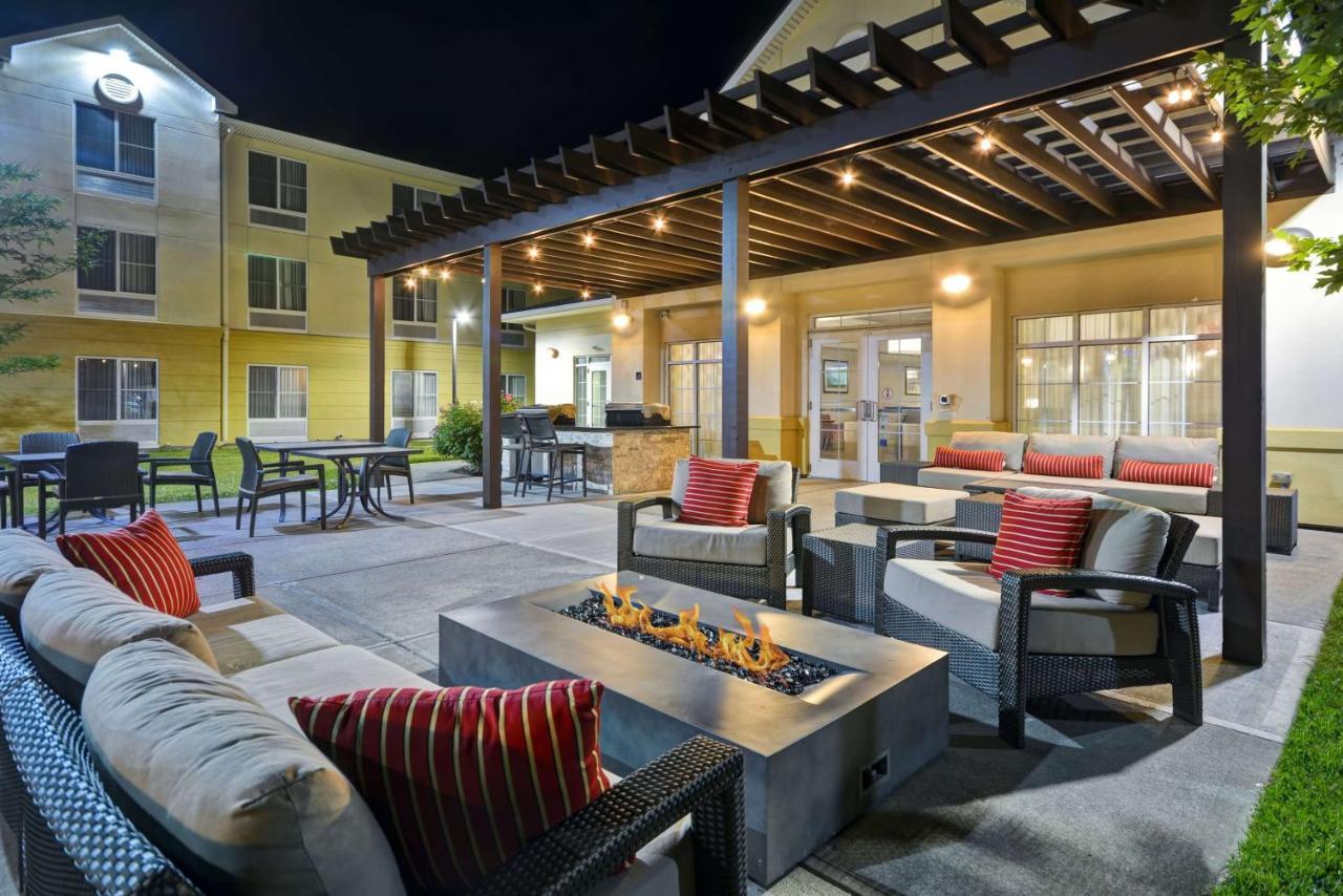 The Homewood Suites By Hilton Ithaca Exterior foto